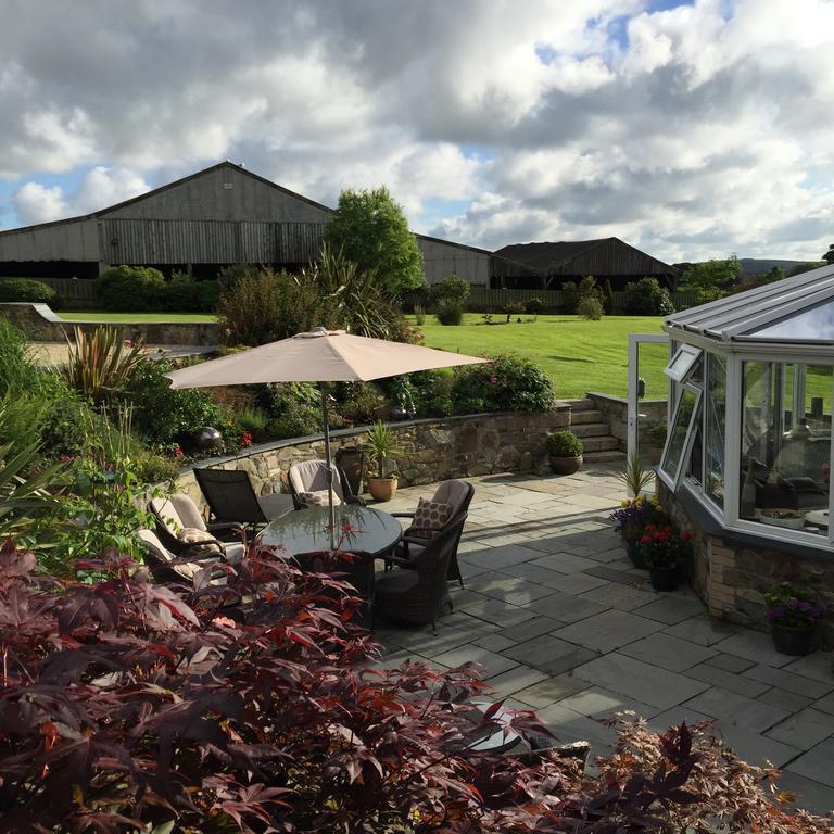 Treveighan Farmhouse Saint Teath Exterior photo